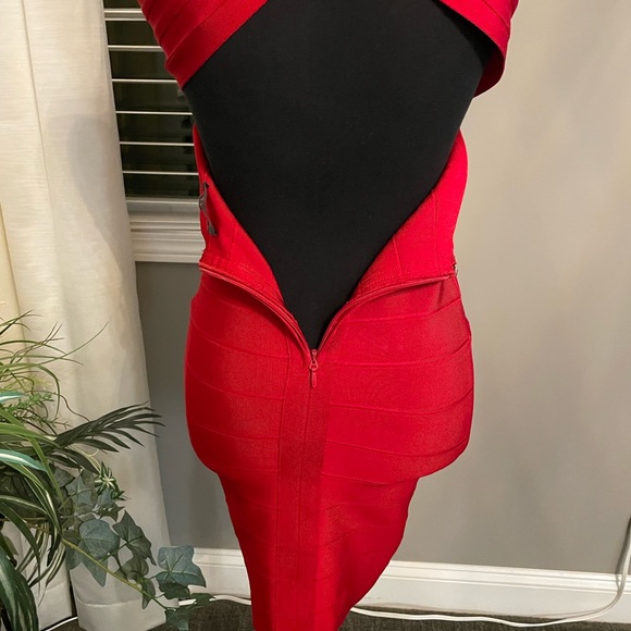 Red CrissCross Back Bandage Dress - Picture 3 of 6